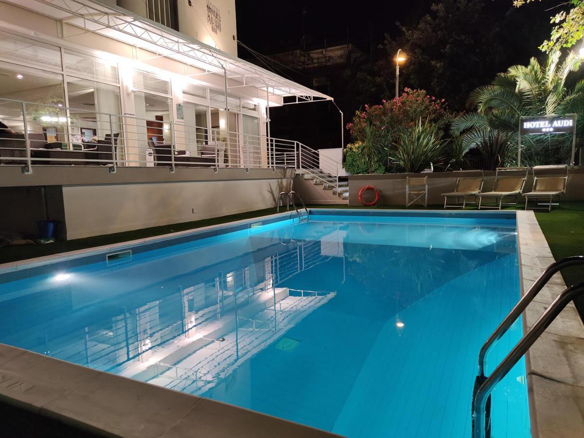 Hotel Audi Frontemare Rimini Exterior photo